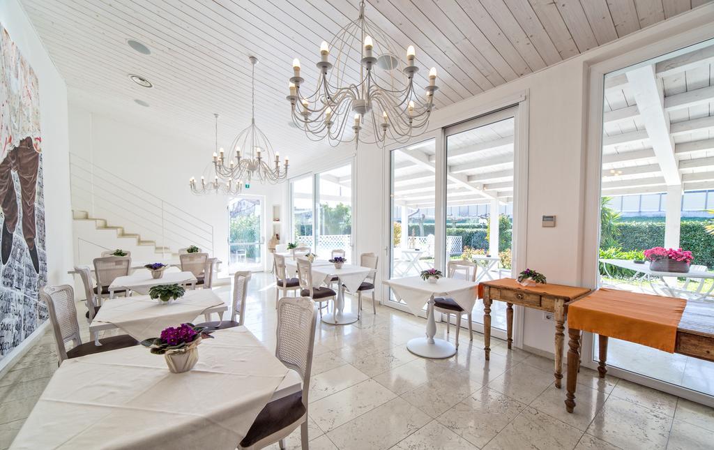 Hotel Country House La Radice Civitanova Marche Exteriér fotografie