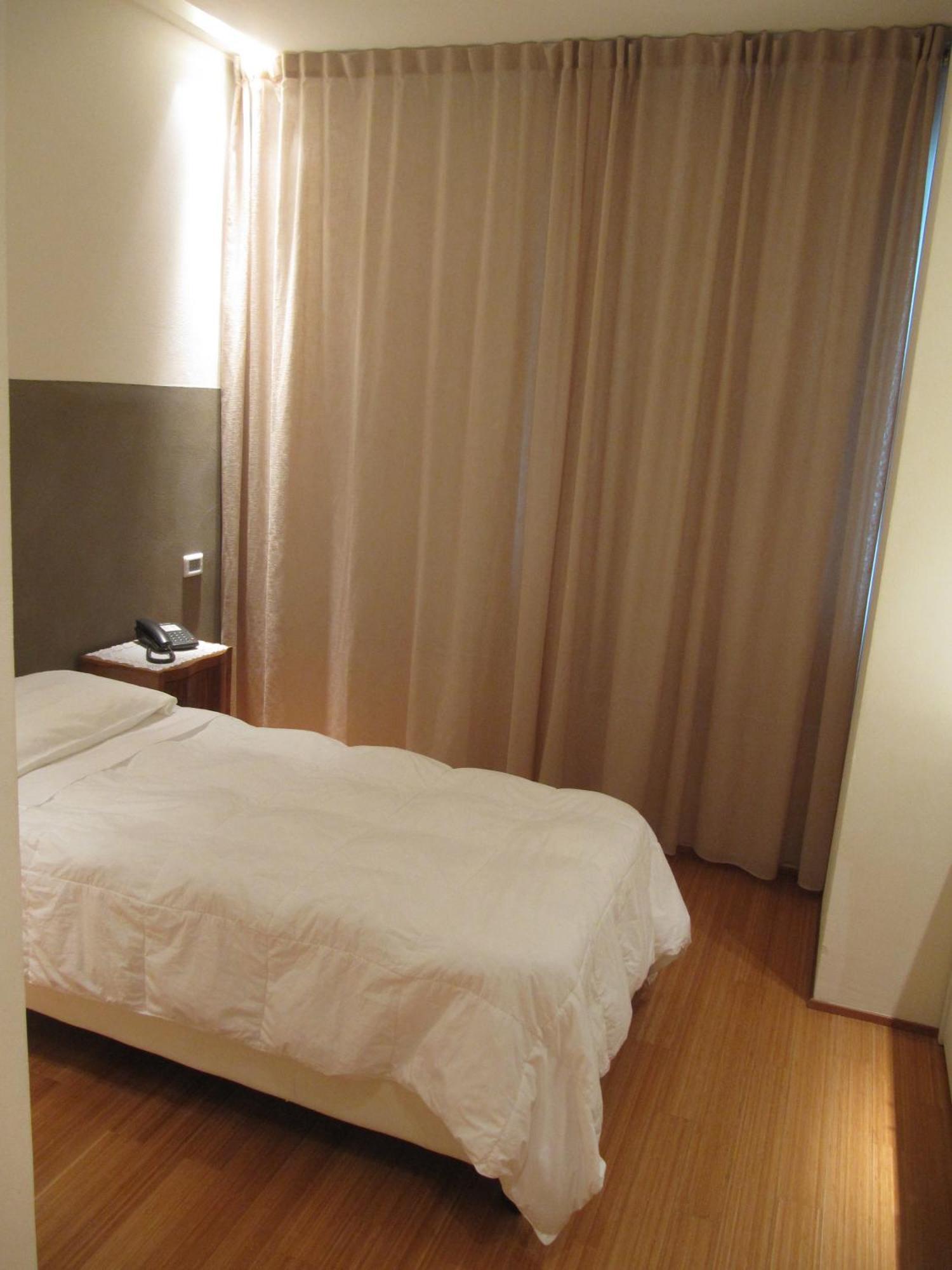 Hotel Country House La Radice Civitanova Marche Pokoj fotografie